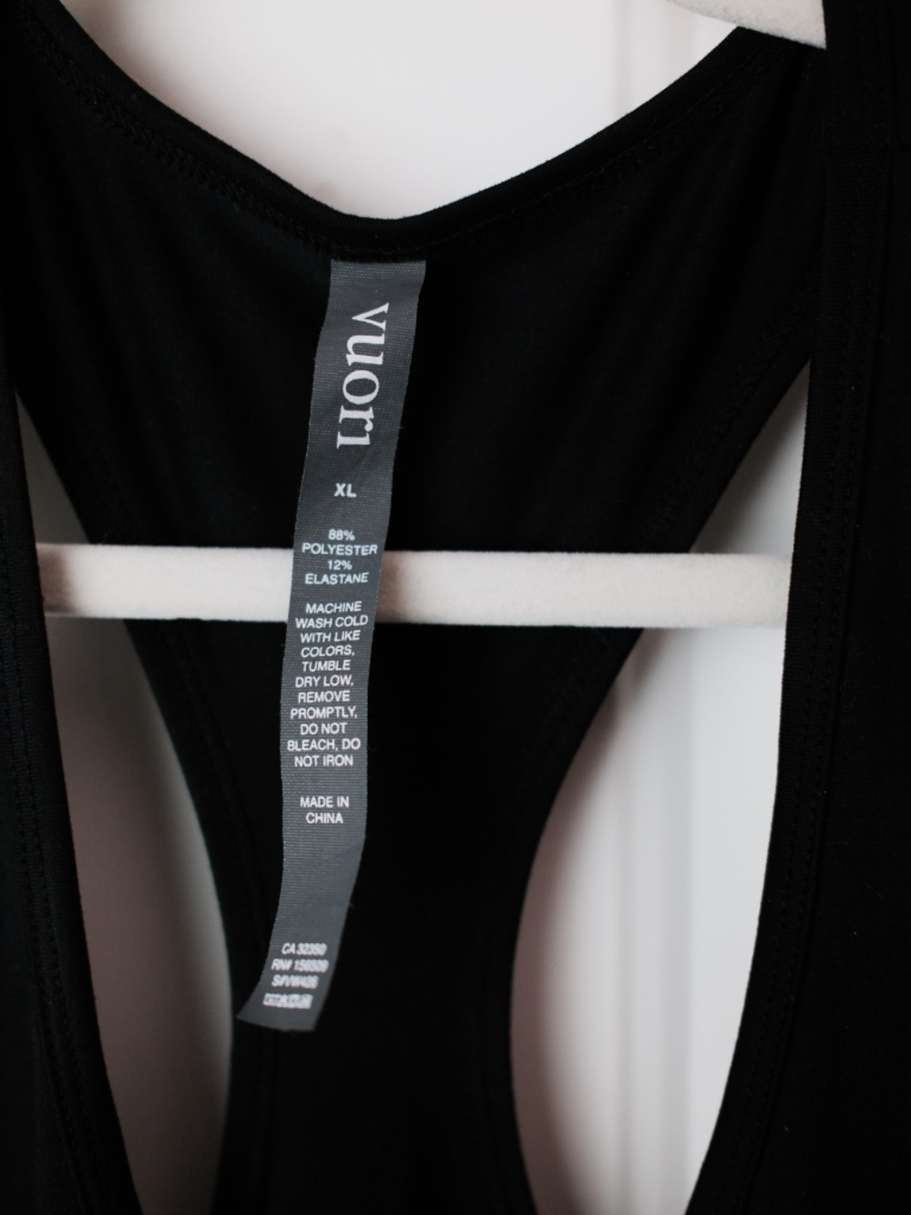 Vuori Womens XL Black Racerback Jumpsuit One Piece Lounge Athleisure - Picture 2 of 3